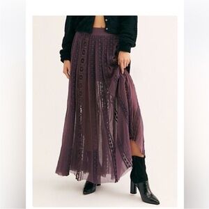 Romantic Maxi Skirt by Free People Size XS
